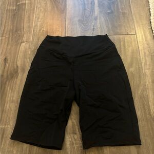 Crossover biker shorts